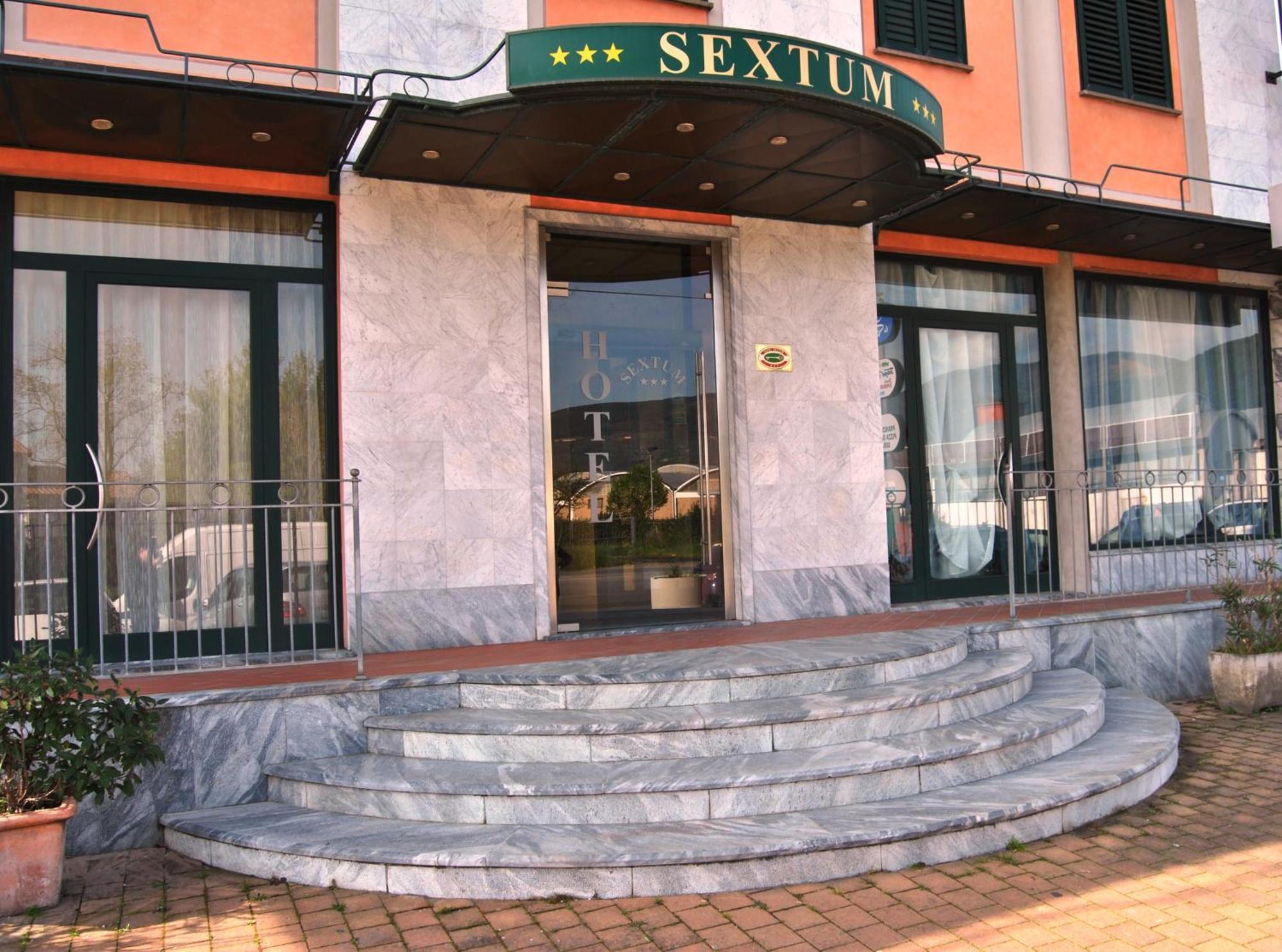 Hotel Sextum Bientina Екстер'єр фото